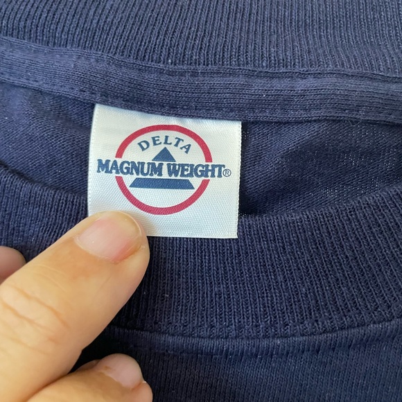 Mens 1994 Boston Red Sox World Series T-Shit. Size Large. Navy Blue background - Picture 5 of 6